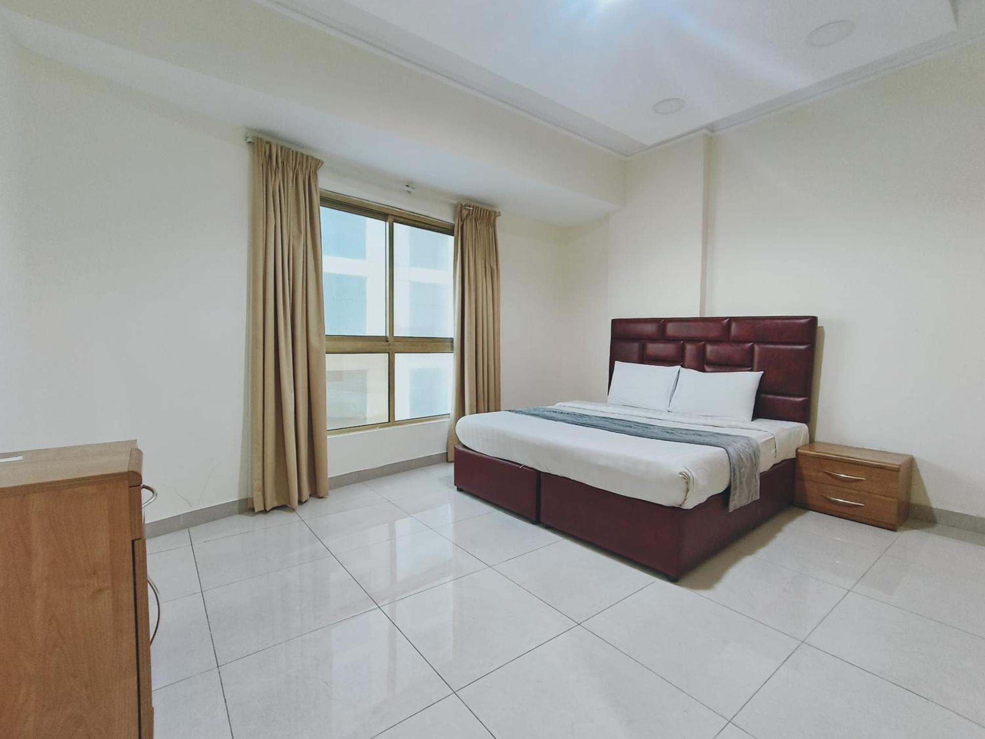 Marina Tower Hotell Manama Eksteriør bilde